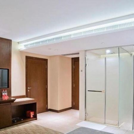 New Regent Hotel Huizhou  Bagian luar foto