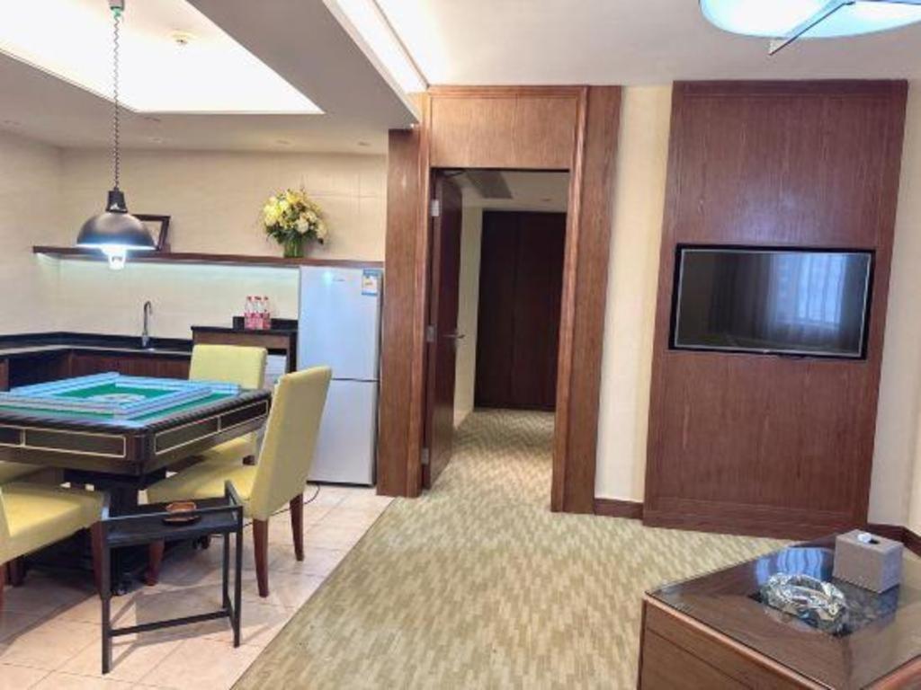 New Regent Hotel Huizhou  Bagian luar foto