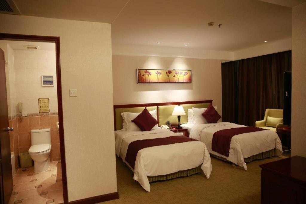 New Regent Hotel Huizhou  Bagian luar foto